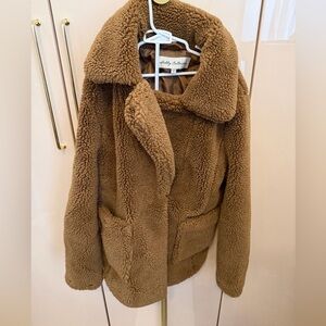 Cozy Teddy Jacket in Warm Brown